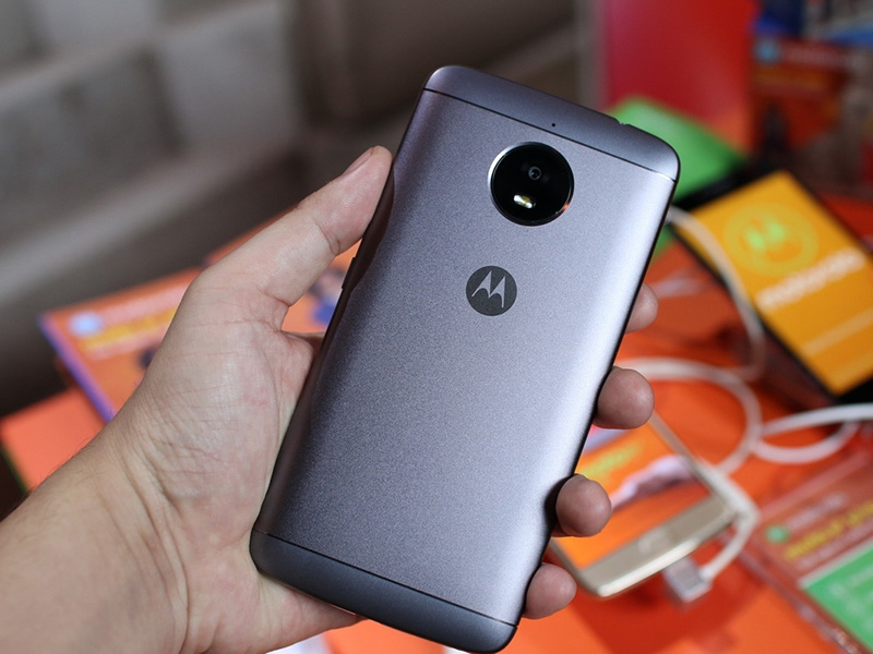 Moto E5